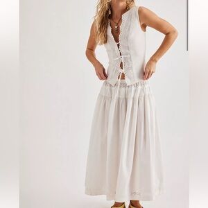 Chic White Eyelet Skirt Set